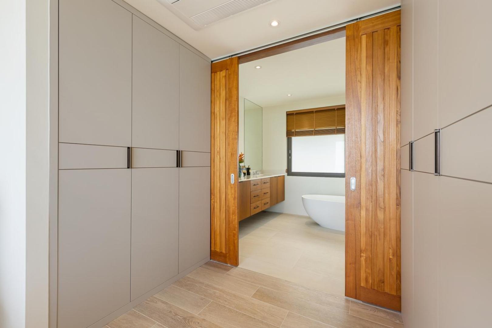 Aroka 4 Bed Sea View - Kbr41